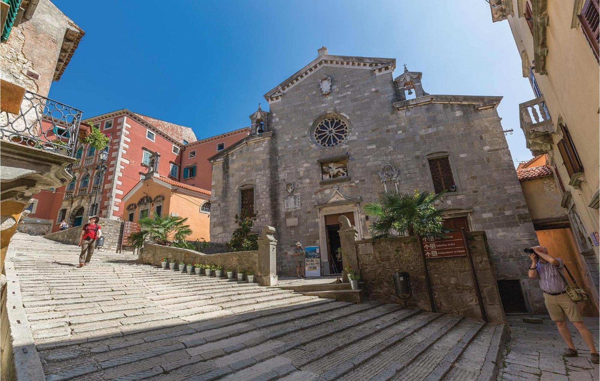Amazing Apartment In Labin With House Sea View Zewnętrze zdjęcie