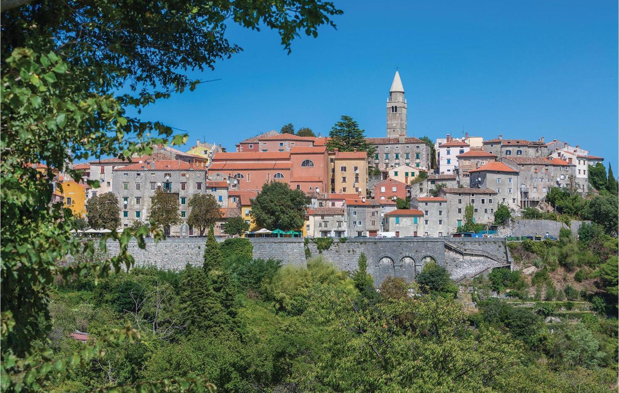 Amazing Apartment In Labin With House Sea View Zewnętrze zdjęcie